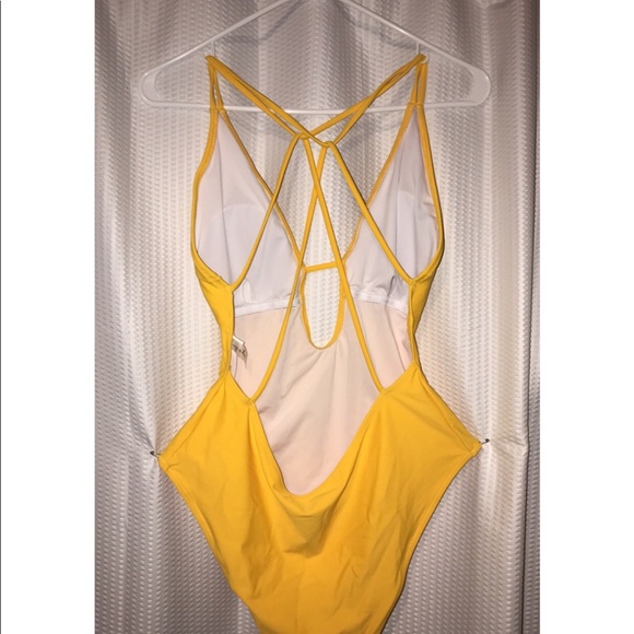 Cupshe Yellow Onepiece -XL - Picture 2 of 2